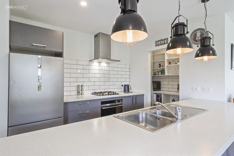 Photo of property in 11 Pajet Street, Marshland, Christchurch, 8083