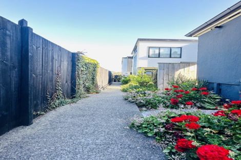Photo of property in 1090a Great North Road, Point Chevalier, Auckland, 1022