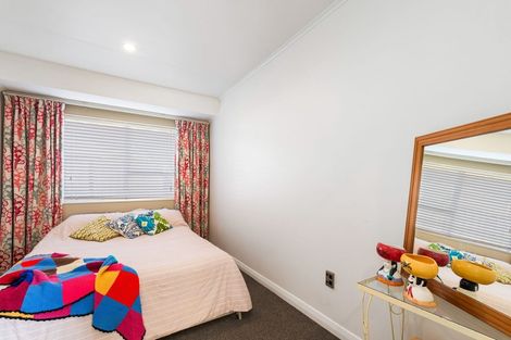 Photo of property in 15 Moana Terrace, Lynmore, Rotorua, 3010