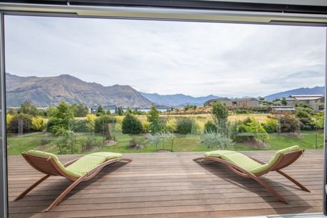 Photo of property in 27 Ridgecrest, Wanaka, 9305