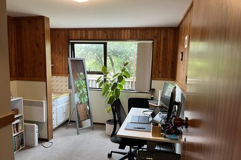 Photo of property in 56 Houghton Bay Road, Houghton Bay, Wellington, 6023