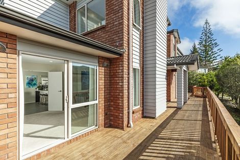 Photo of property in 30c Schnapper Rock Road, Schnapper Rock, Auckland, 0632