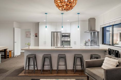 Photo of property in 24 Raiha Street, Papamoa Beach, Papamoa, 3118