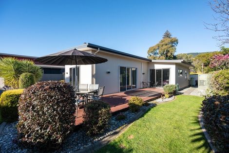Photo of property in 8 Gershwin Grove, Stoke, Nelson, 7011