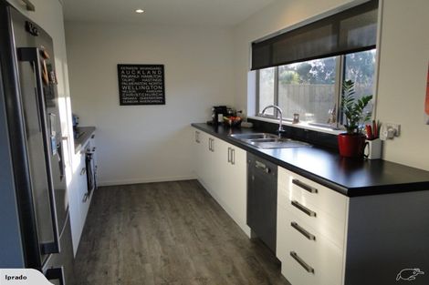 Photo of property in 14 Saint Adela Place, Woolston, Christchurch, 8062