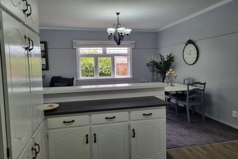 Photo of property in 43 York Street, Levin, 5510