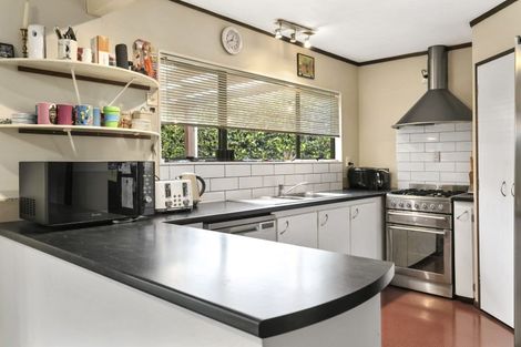 Photo of property in 1 Green Place, Richmond Heights, Taupo, 3330