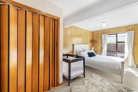 Photo of property in 1/3 Karaka Street, New Lynn, Auckland, 0600