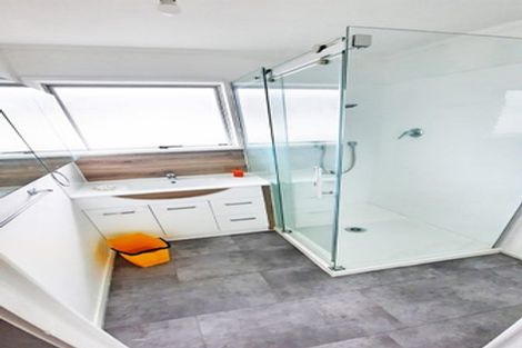 Photo of property in 56 Tabitha Crescent, Henderson, Auckland, 0612