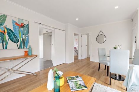 Photo of property in 1/51 Jutland Road, Hauraki, Auckland, 0622