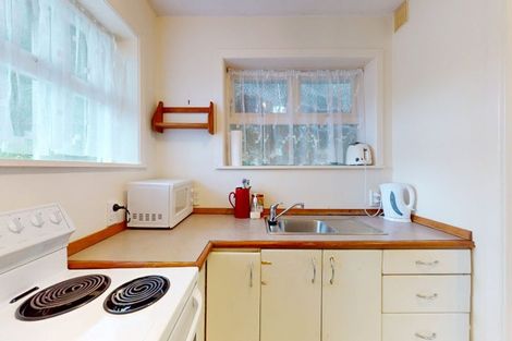 Photo of property in Parkland Flats, 3/51 Adams Terrace, Kelburn, Wellington, 6021