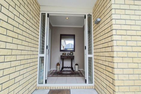 Photo of property in 44 Phillips Street, Sanson, 4817