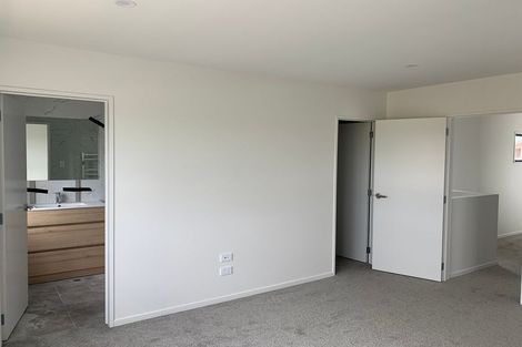 Photo of property in 11 Kairakau Street, Takanini, 2110