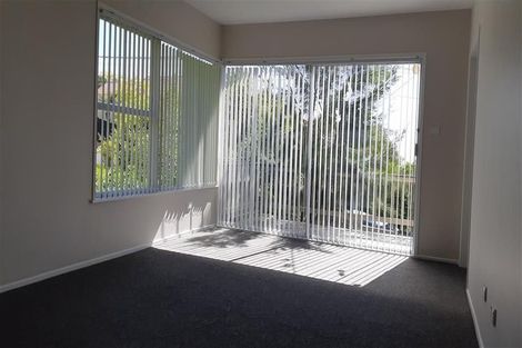 Photo of property in 1 Phillipa Place, Browns Bay, Auckland, 0630