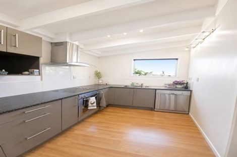 Photo of property in 5 Bishopgate Street, Birkdale, Auckland, 0626