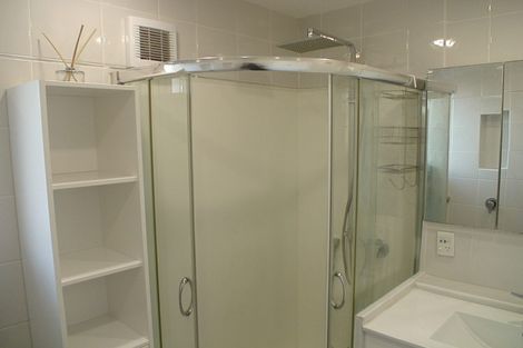 Photo of property in 30 Hobby Avenue, Birkdale, Auckland, 0626