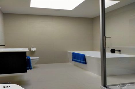 Photo of property in 5b Breakwater Way, Whitby, Porirua, 5024