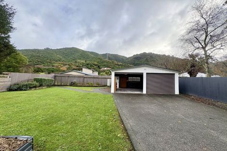 Photo of property in 206 California Drive, Totara Park, Upper Hutt, 5018