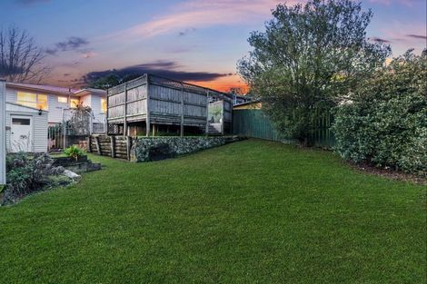Photo of property in 44 Saffron Street, Birkdale, Auckland, 0626