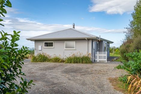 Photo of property in 104 Bucks Road, Tauwharenikau, Featherston, 5773