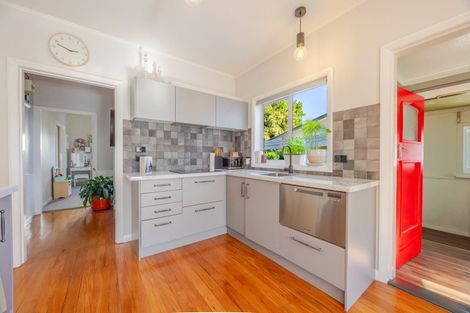 Photo of property in 12 Alpers Terrace, Marewa, Napier, 4110