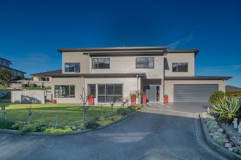 Photo of property in 8 Cheetwood Street, Churton Park, Wellington, 6037