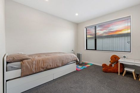 Photo of property in 43 Westgate Drive, Westgate, Auckland, 0614