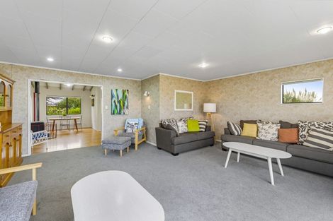 Photo of property in 5 Norna Grove, Waikawa Beach, Manakau, 5573