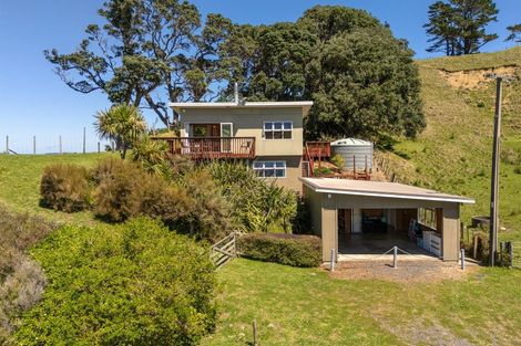 Photo of property in 50 Otautu Wharf Road, Colville, Coromandel, 3584