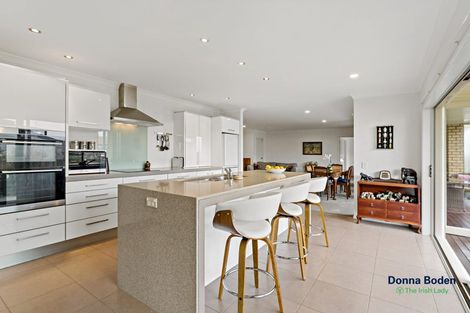 Photo of property in 3 Parsot Place, Pukekohe, 2120