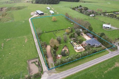 Photo of property in 51 Laward Road, Shannon, Palmerston North, 4474