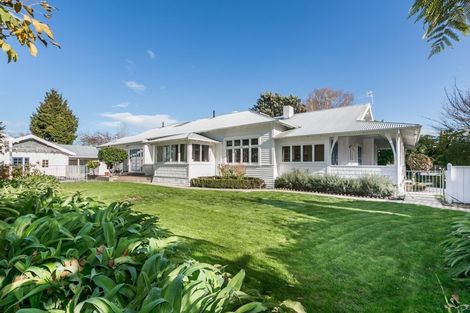 Photo of property in 114 Frederick Street, Mayfair, Hastings, 4122