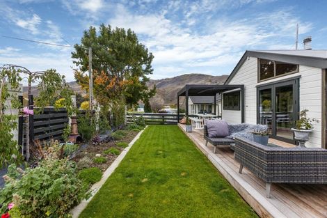 Photo of property in 12 Orient Street, Cromwell, 9310