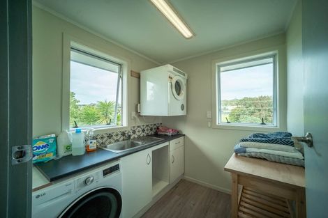 Photo of property in 632 Whangaparaoa Road, Stanmore Bay, Whangaparaoa, 0932