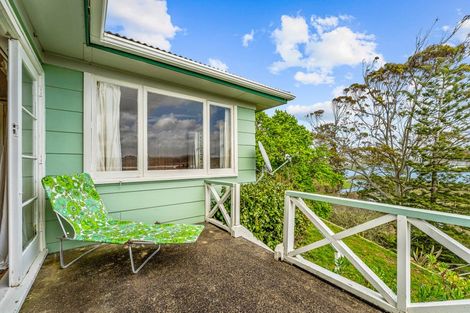 Photo of property in 111 Wharf Road, Port Albert, Wellsford, 0973