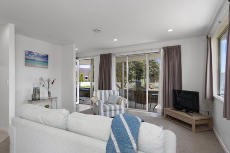 Photo of property in 45 Spinifex Street, Papamoa Beach, Papamoa, 3118