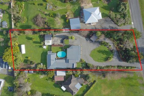 Photo of property in 69 Abbotsford Road, Waipawa, 4210