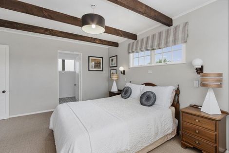 Photo of property in 140 Nelson Crescent, Napier South, Napier, 4110