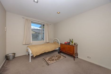 Photo of property in 12a Alpha Close, Wanaka, 9305
