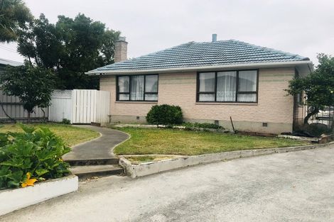 Photo of property in 4 Shirldale Place, Avonhead, Christchurch, 8042