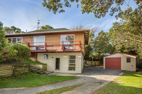Photo of property in 18 Toporoa View, Ascot Park, Porirua, 5024
