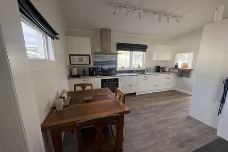 Photo of property in 18 Motueka Street, Nelson South, Nelson, 7010