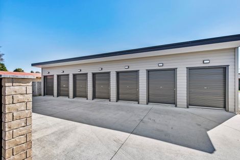 Photo of property in 2/107 Edinburgh Street, Pukekohe, 2120