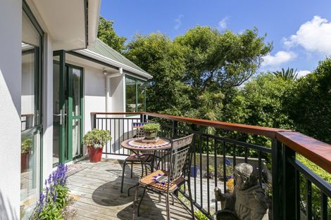 Photo of property in 18a Lucknow Terrace, Khandallah, Wellington, 6035