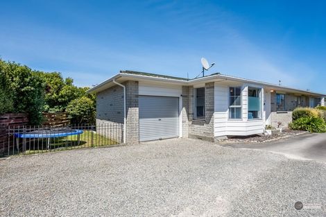 Photo of property in 4/21 Wainui Road, Waiwhetu, Lower Hutt, 5010