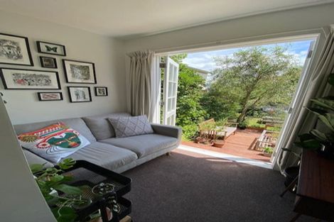 Photo of property in 21 Hawker Street, Mount Victoria, Wellington, 6011