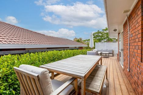 Photo of property in 1a Compass Place, Te Atatu Peninsula, Auckland, 0610