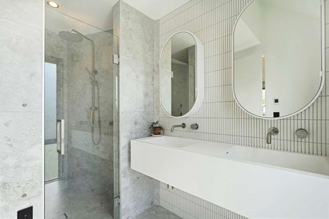 Photo of property in 82 Queens Avenue, Waikuku Beach, 7402