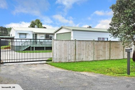 Photo of property in 15 Kowhai Avenue, Kaiaua, Pokeno, 2473