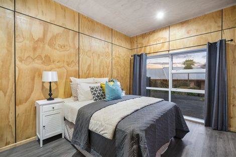 Photo of property in 251a Royal Road, Massey, Auckland, 0614